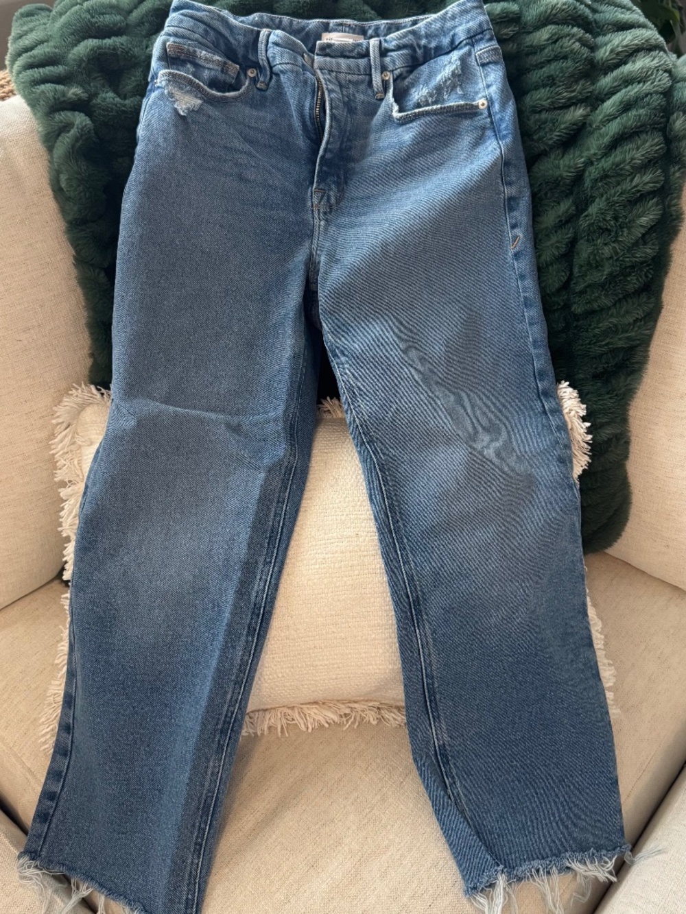 Like new: Good American Jean